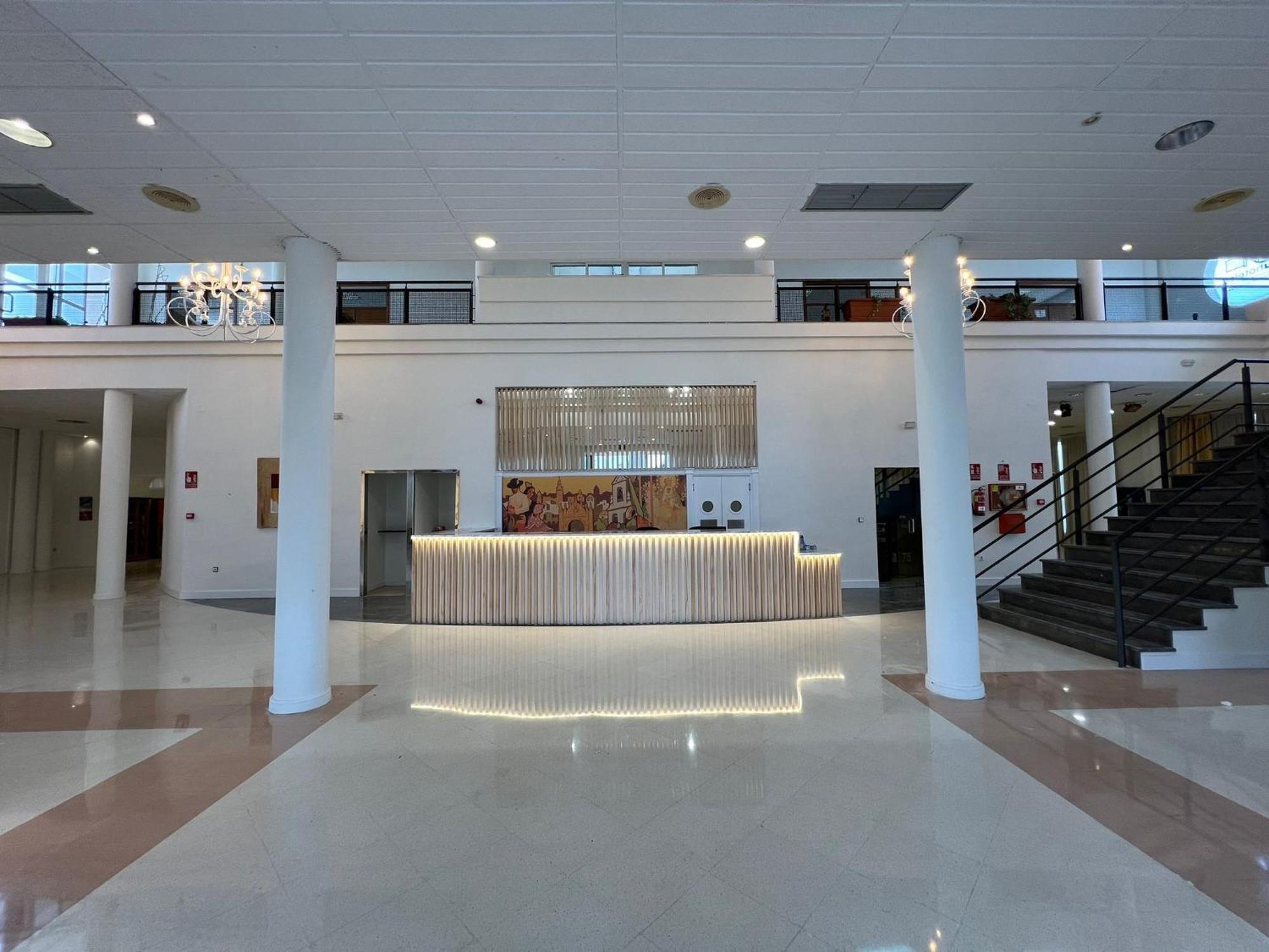 Hospedium Hotel Blu Torre De Sevilla Torre de la Reina Exterior photo